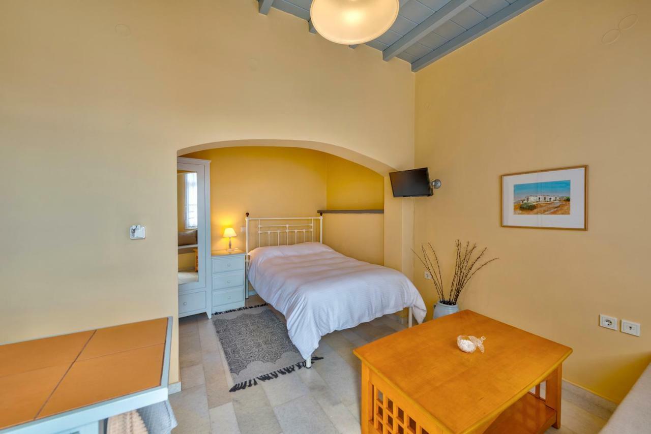 Island Of Luxury Apartments Ermoúpoli Extérieur photo